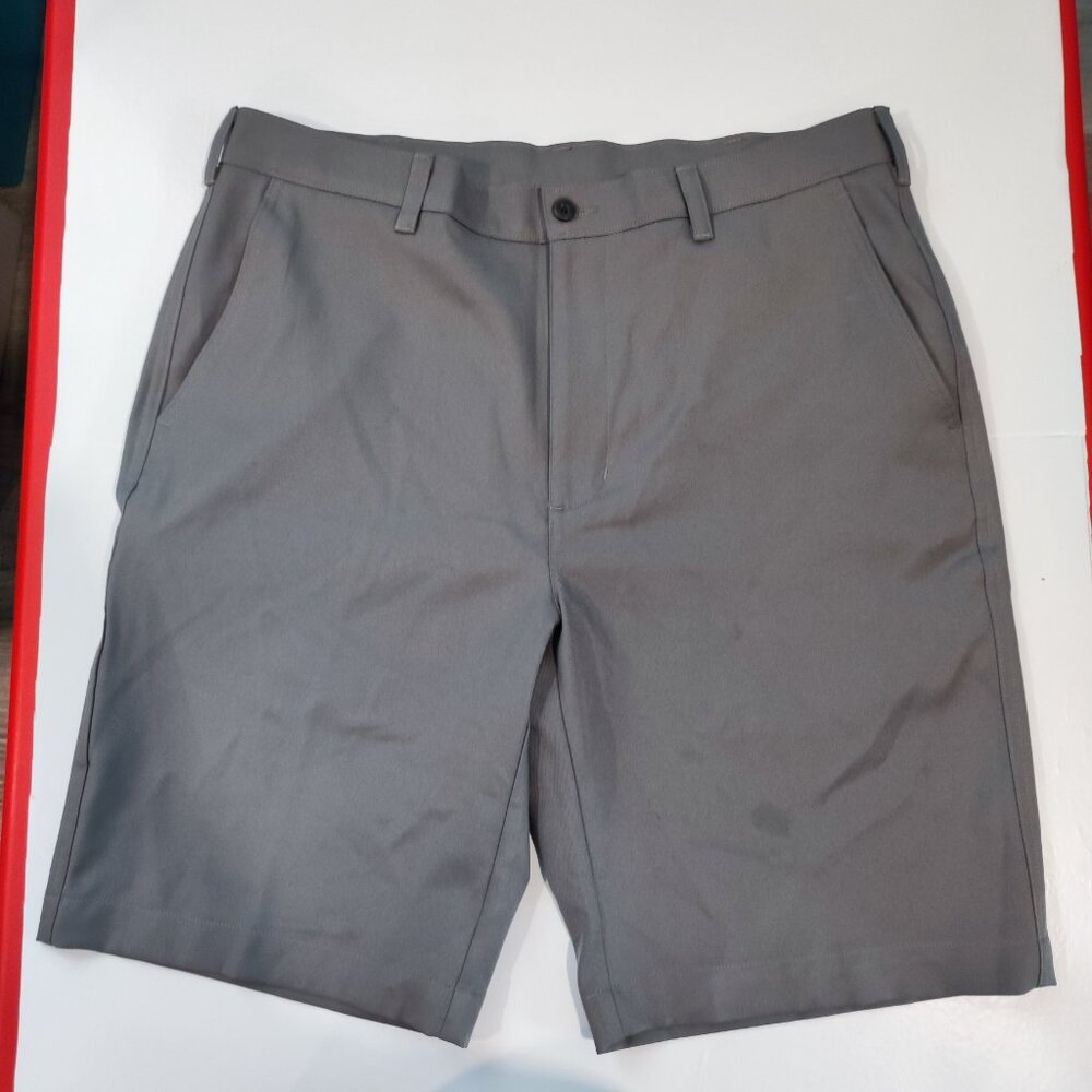 PGA Tour Golf short grey men's size 36